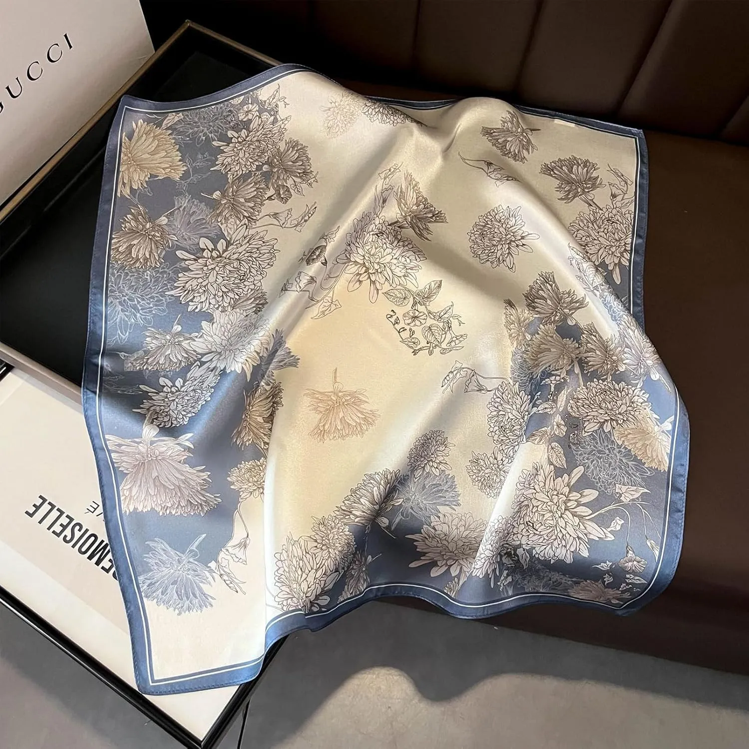 100% Mulberry Silk Neck Scarf - 21"x21" Small Printed Square Neckerchief Scarves for Women