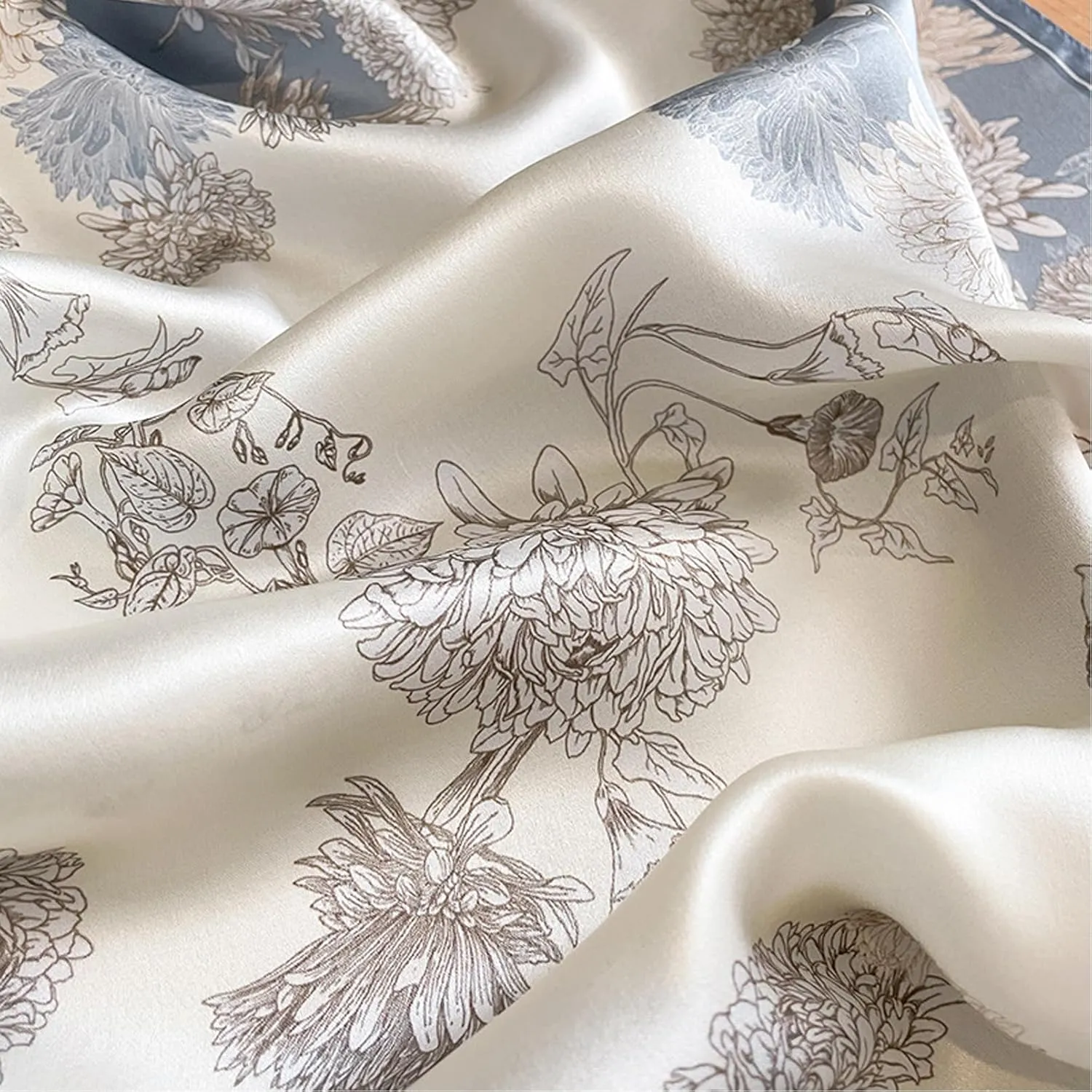 100% Mulberry Silk Neck Scarf - 21"x21" Small Printed Square Neckerchief Scarves for Women