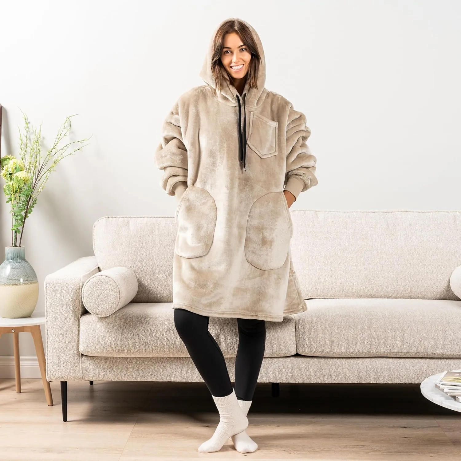 PAVILIA Blanket Hoodie for Women, Sherpa Wearable Blanket Men, Oversized Sweatshirt Blanket, Fleece Hooded Blanket Sweater
