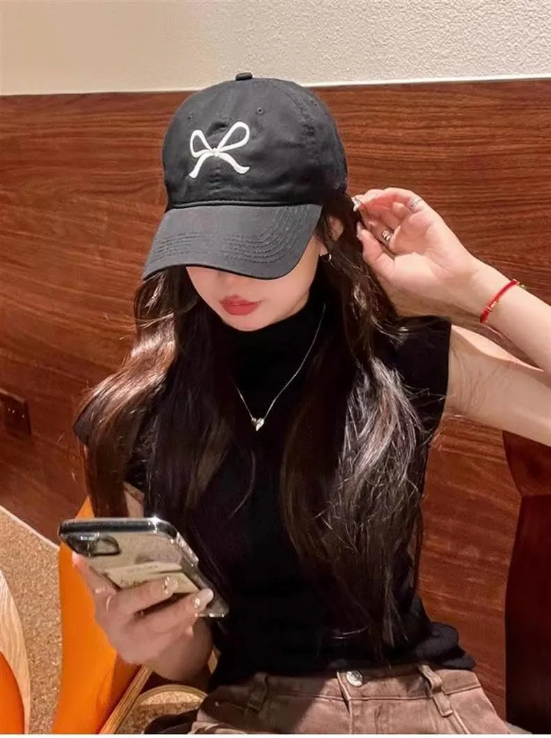 Sumleno Womens Trendy Cute Bow Baseball Cap Y2k Aesthetic Preppy Sun Cap Hiking Travel Trucker Hat Accessories