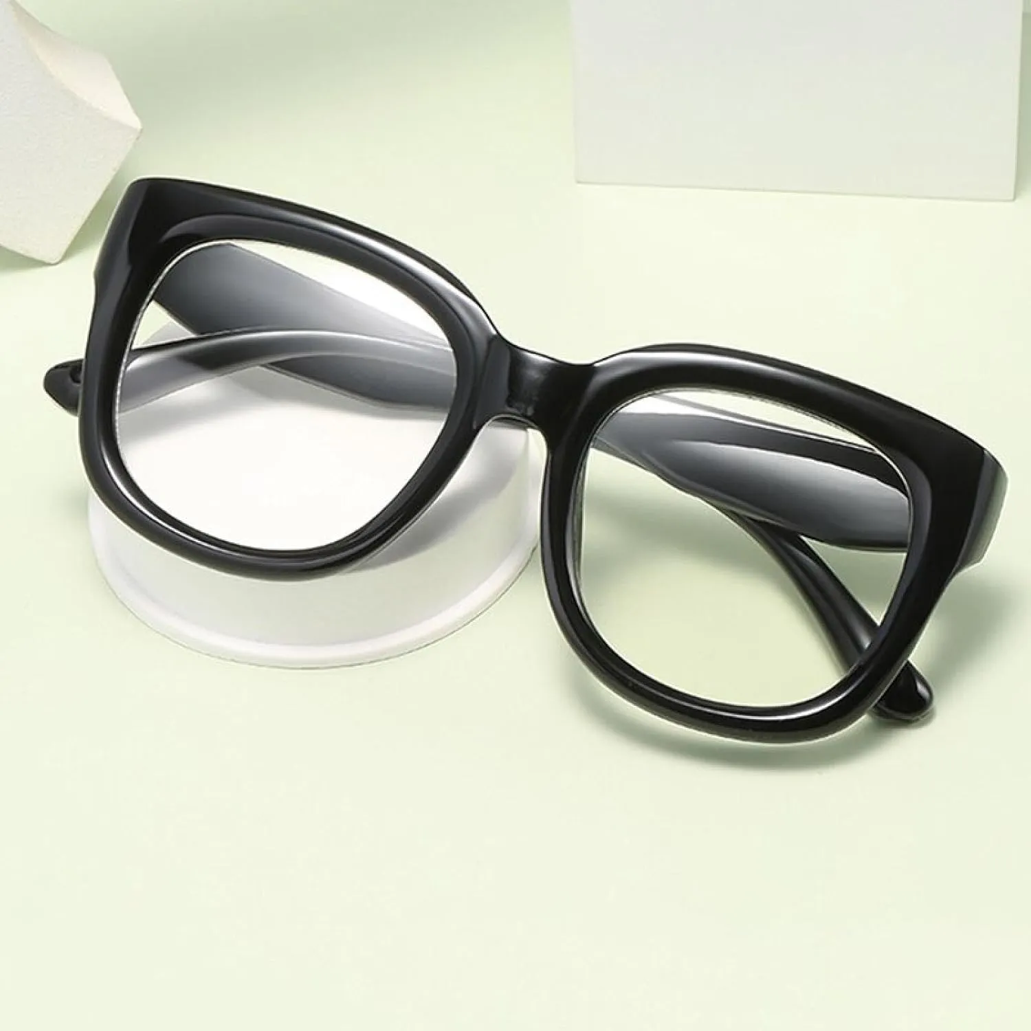 Unisex Retro Round Frame Glasses